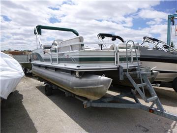 2000 TRacker Party Barge 21