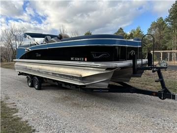 2023 Tahoe Cascade Quad Lounger 25