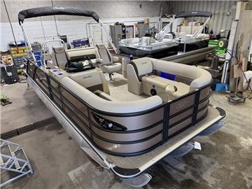 2025 Bentley Legacy 223 Swingback Tritoon & Honda 4-Stroke EFI