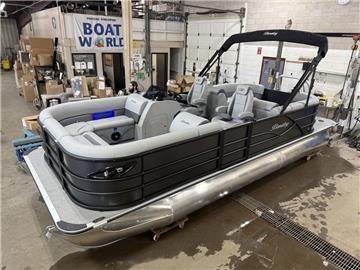 2025 Bentley Legacy 220 Navigator Quad Lounge & Honda 4-Stroke EFI