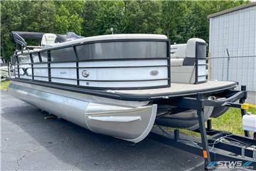 Xcursion_RFX_2023_Inventory-21129_Bow__c-1.webp