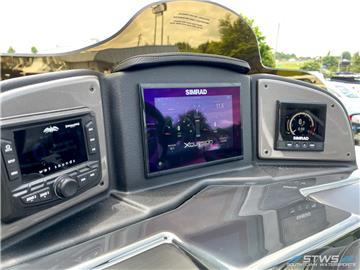 Xcursion_RFX_2023_Inventory-21129_Dash_Screen__c-1.webp