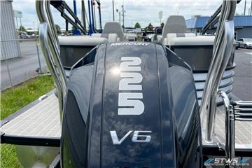 Xcursion_RFX_2023_Inventory-21129_Engine_Compartment__c-1.webp