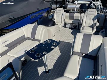 Xcursion_FLX_2023_Inventory-20487_Interior_Design_Bow__c-1.webp