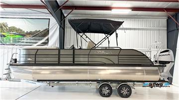 New Coach FLC 243 2023 – Graphite Metallic