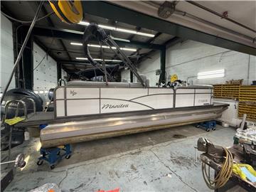 2019 Manitou Aurora 23 RF VP