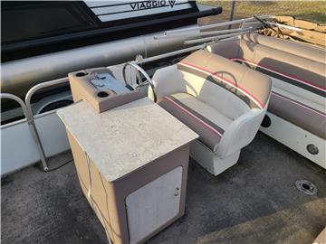 1991-Forester-20-Limited-Pontoon8.jpg