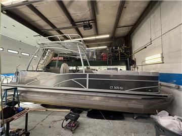 2017 Sweetwater 255 SDP ***PRICE DROP*** (SALE PENDING)