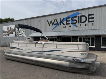 2006 SOUTH BAY E SERIES 8522 CR w/ EVINRUDE 60