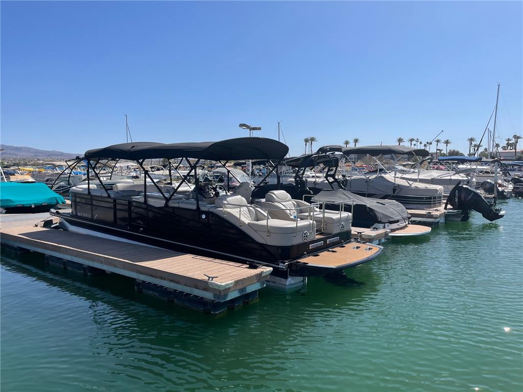 2015 Bennington Tritoon For Sale in Lake havasu city AZ
